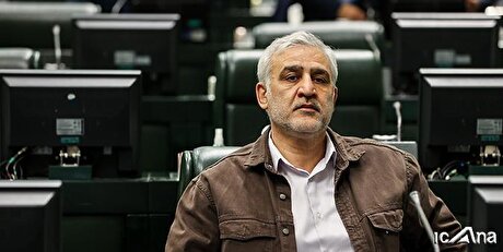 عیدی بازنشستگان باید افزایش قابل توجهی داشته باشد