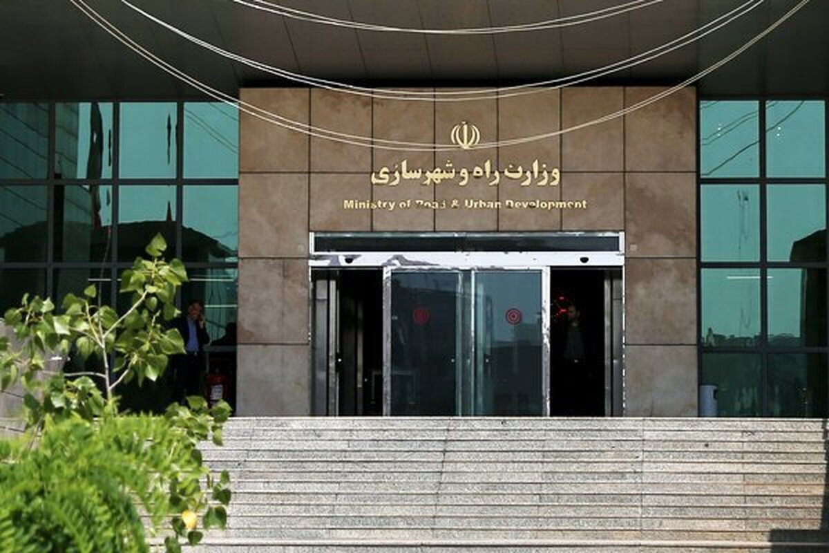 قرارداد وزارت راه با ۱۳ خودروساز تجاری