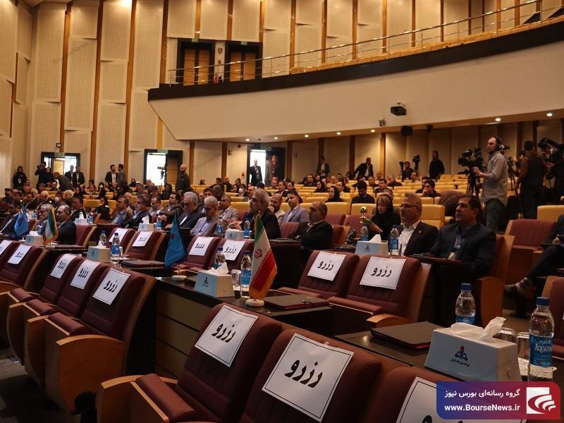 برگزاری نخستین همایش تامین مالی و سرمایه‌گذاری صنعت پتروشیمی؛ بدون حضور رئیس سازمان بورس