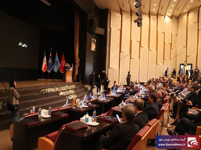 برگزاری نخستین همایش تامین مالی و سرمایه‌گذاری صنعت پتروشیمی؛ بدون حضور رئیس سازمان بورس