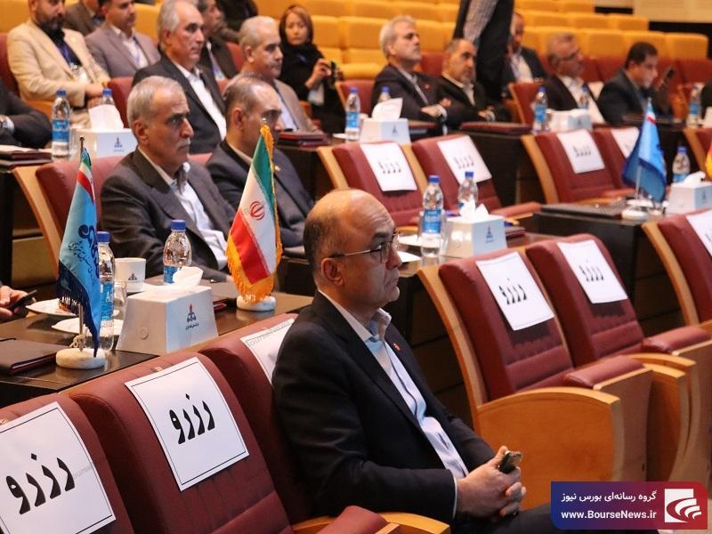 برگزاری نخستین همایش تامین مالی و سرمایه‌گذاری صنعت پتروشیمی؛ بدون حضور رئیس سازمان بورس