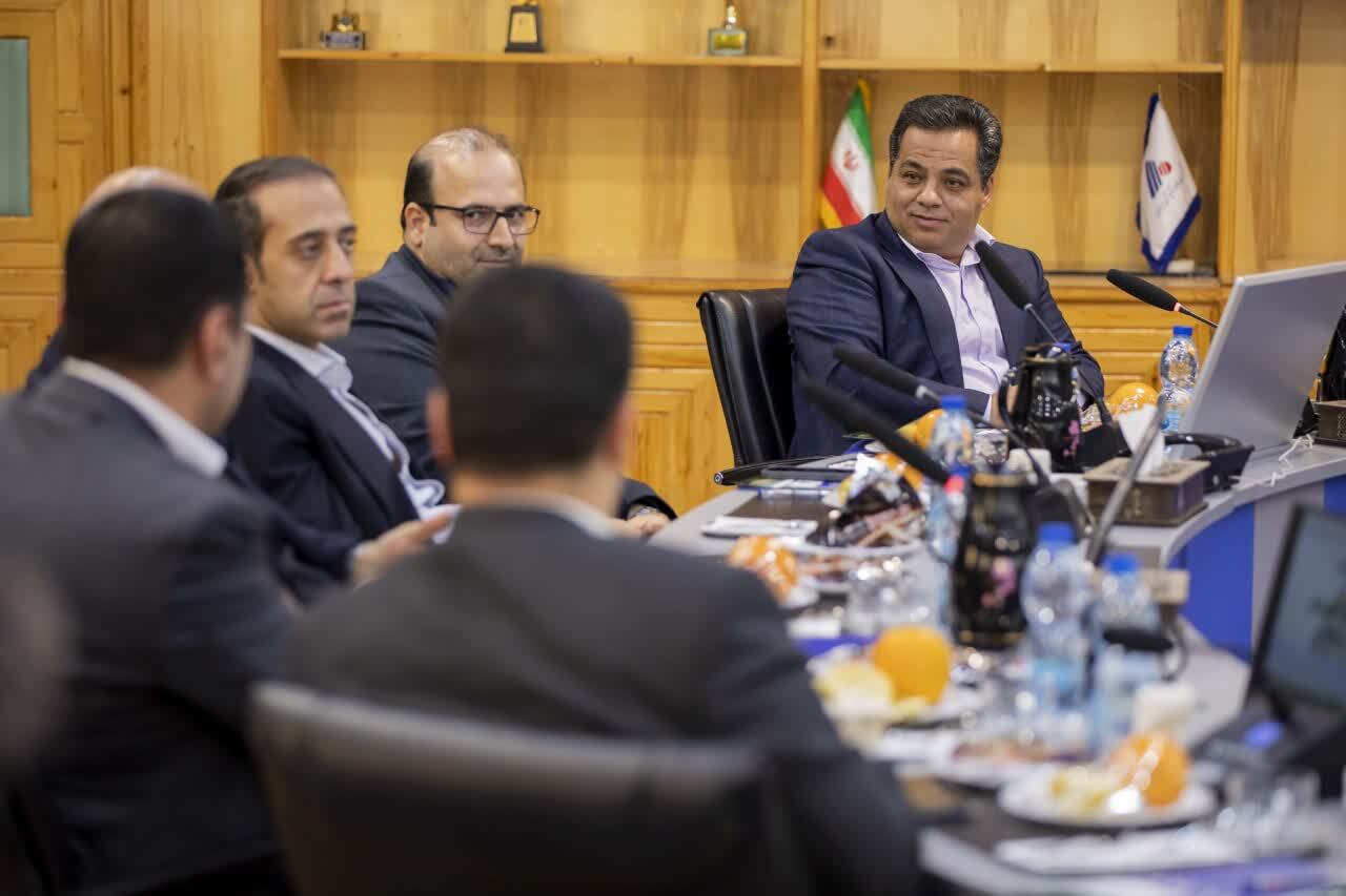 پاشنه آشیل صادرات فولادهای آلیاژی نبود یک دیپلماسی اقتصادی است پاشنه آشیل صادرات فولادهای آلیاژی نبود یک دیپلماسی اقتصادی است