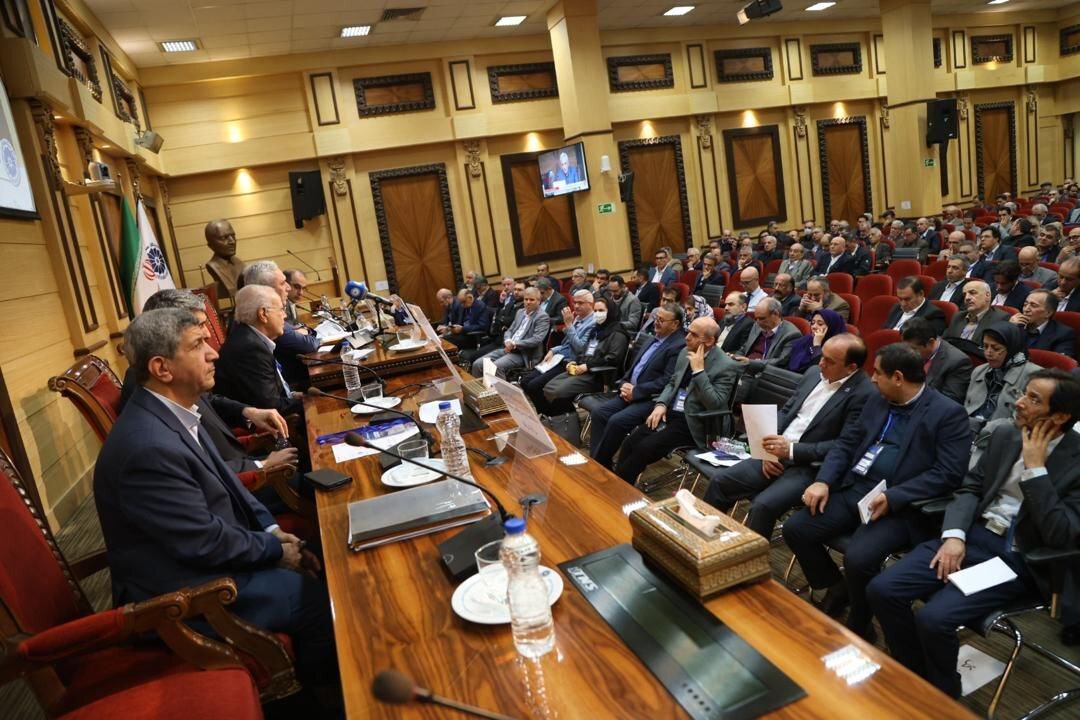 لحظه به لحظه با انتخابات ریاست اتاق ایران لحظه به لحظه با انتخابات ریاست اتاق ایران