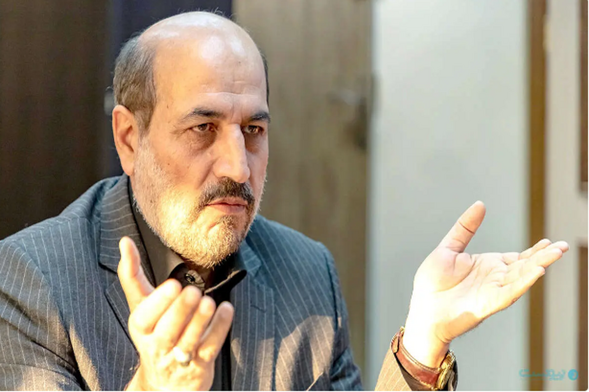 مافیای خودرو درحال کوچ به صنایع دیگر است/ لطمۀ واردات خودرو به تولید را باید «دروغ قرن» دانست