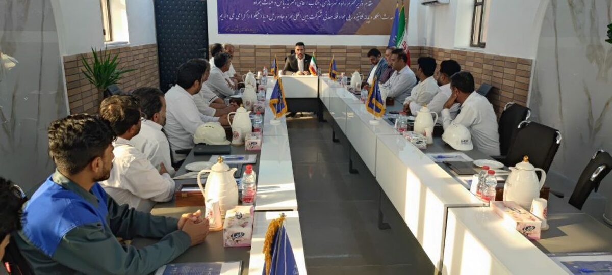 اولین جلسه پرسنل پروژه هیمکو در سایت بندرعباس