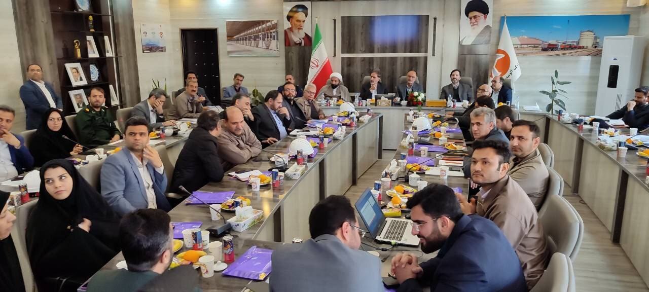 بازدید معاون وزیر صمت از مجتمع آلومینای ایران بازدید معاون وزیر صمت از مجتمع آلومینای ایران