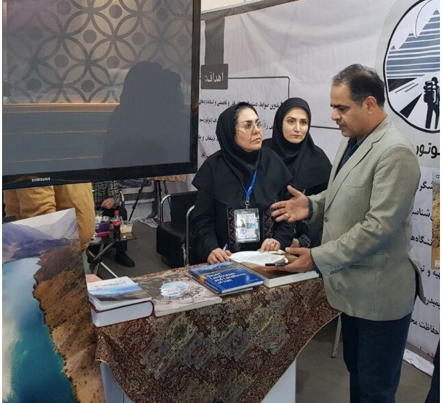 آغاز به کار هفدهمین نمایشگاه بینالمللی گردشگری و صنایع وابسته آغاز به کار هفدهمین نمایشگاه بینالمللی گردشگری و صنایع وابسته