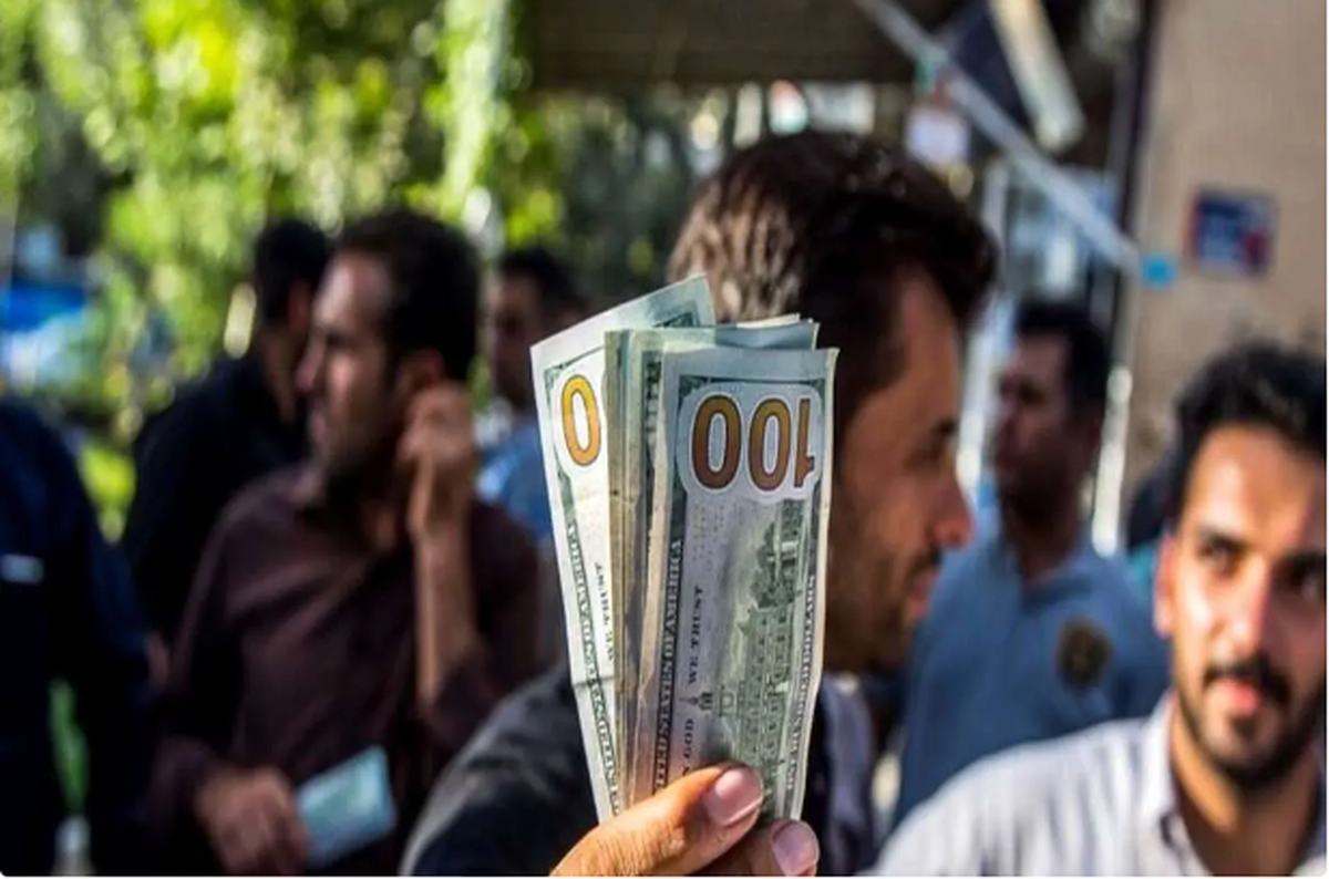انتشار اوراق با سود بالا، فاجعه‌آفرینی می‌کند / فشار مالیاتی سال ۱۴۰۳، تقاضای بازار‌ها را بالا برد