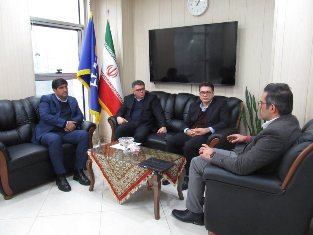 دیدار مدیرعامل شرکت «هیمکو» با مدیران بانک تجارت استان سیستان و بلوچستان