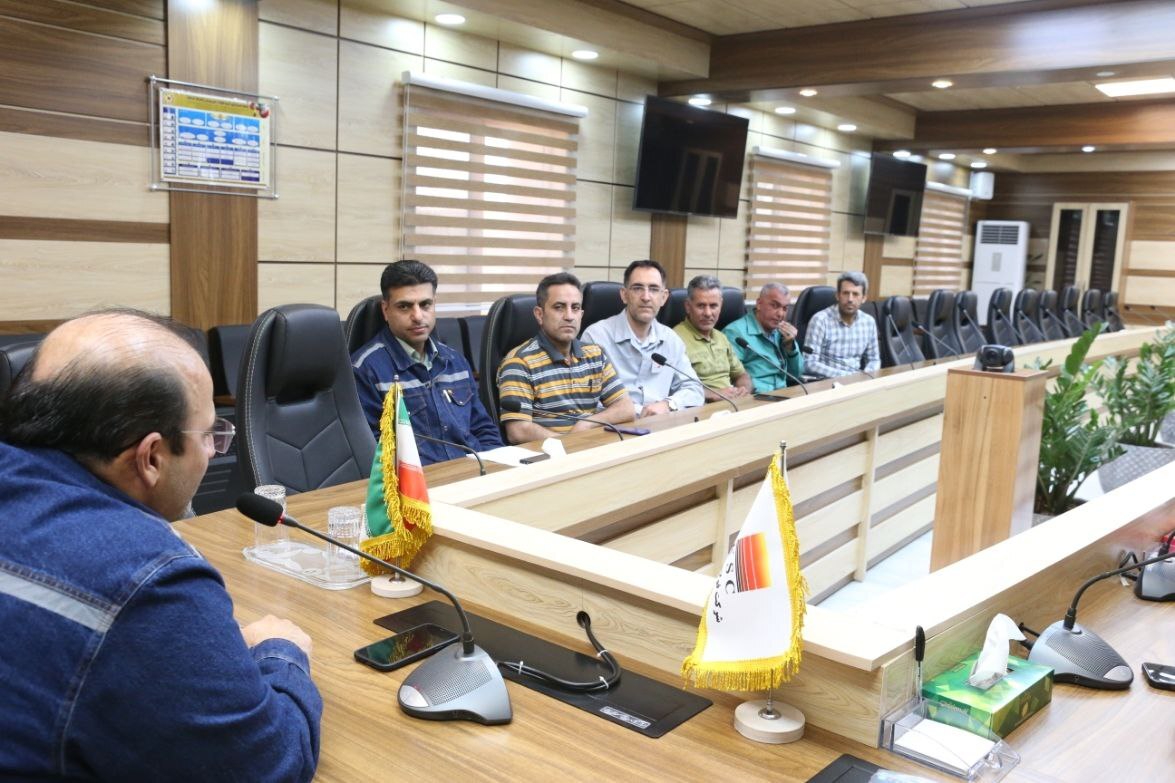 تقدیر مدیرعامل از دست‌اندرکاران مهار آتش‌سوزی در انبار فولاد خوزستان