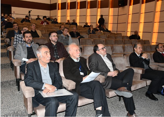 پایان چهل‌ودومین گردهمایی علوم‌ زمین با معرفی برترین‌های عکس و کتاب علوم‌ زمین