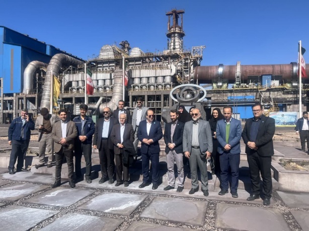 شرکت سنگ آهن مرکزی ایران پیشگام در پیوند با دانشگاه/ تعامل شرکت سنگ آهن مرکزی ایران با دانشگاه تهران الگو می‌شود