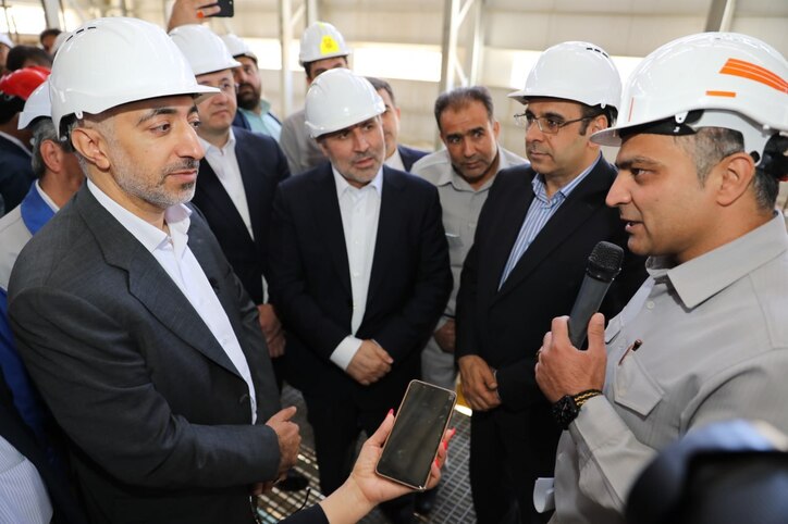 گزارش تصویری از بازدید رئیس سازمان بورس و اوراق بهادار از ورزشگاه شهدای مس رفسنجان، مجتمع مس سرچشمه رفسنجان و حضور در همایش آشنایی با ابزار‌های تامین مالی در اتاق بازرگانی کرمان