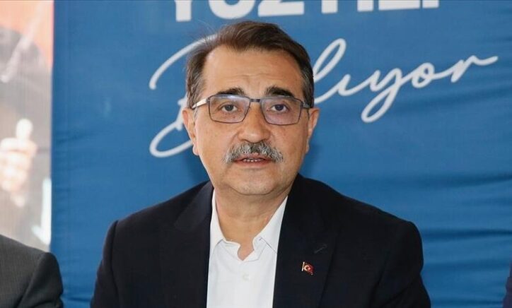 وزیر انرژی ترکیه از یک اکتشاف نفتی خبر داد