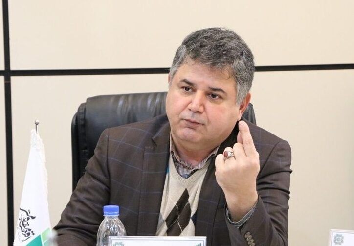 ویدیو / یزدی‌زاده، کارشناس اقتصادی: اَبَرتورم در کشور اتفاق خواهد افتاد / «کنترل نقل و انتقال بازار ارز» تنها شانس دولت برای مهار تورم و رشد تولید است