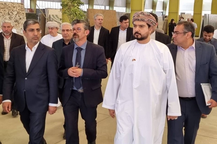 تمایل عمانی‌ها به سرمایه‌گذاری مشترک با ایران/ علاقمندی عمان به استفاده از توانمندی کشورمان در شهرک‌ها و نواحی صنعتی