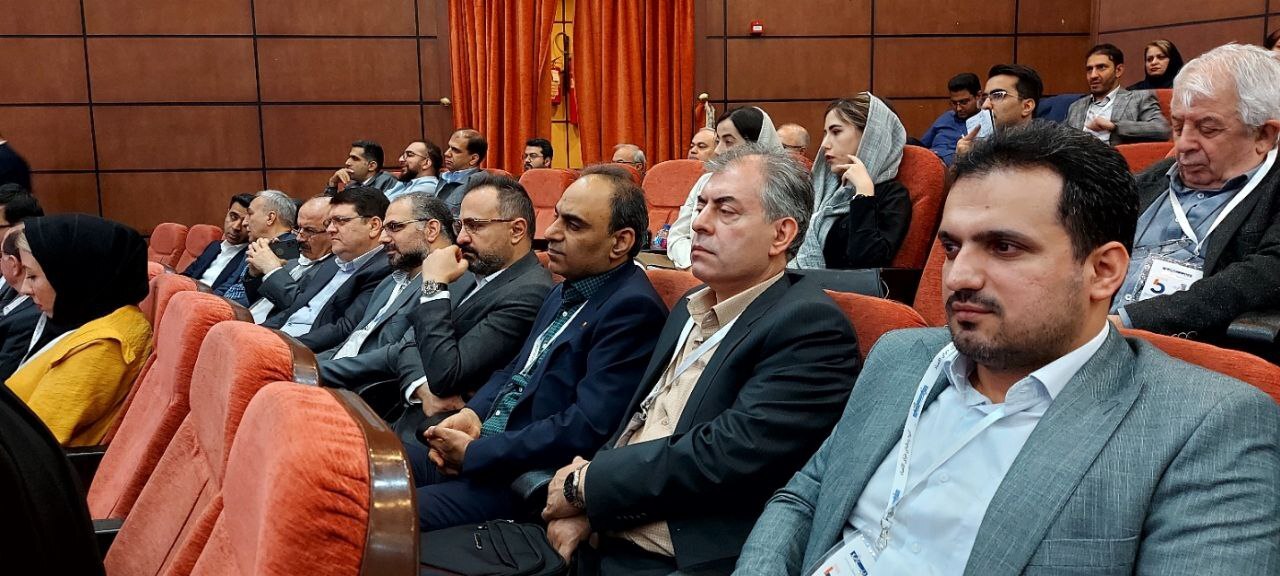 حضور شرکت فولاد خوزستان در سیزدهمین همایش و نمایشگاه چشمانداز صنعت فولاد و سنگآهن ایران حضور شرکت فولاد خوزستان در سیزدهمین همایش و نمایشگاه چشمانداز صنعت فولاد و سنگآهن ایران