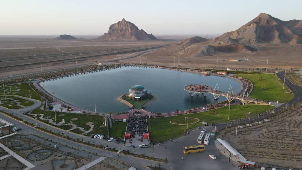 دومین همایش بزرگ دوقلوها و چندقلوهای سیرجانی برگزار شد دومین همایش بزرگ دوقلوها و چندقلوهای سیرجانی برگزار شد