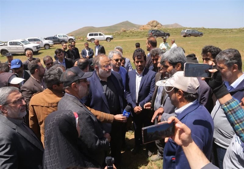 در سفر استاندار قزوین به بخش طارم سفلی چه گذشت؟ در سفر استاندار قزوین به بخش طارم سفلی چه گذشت؟