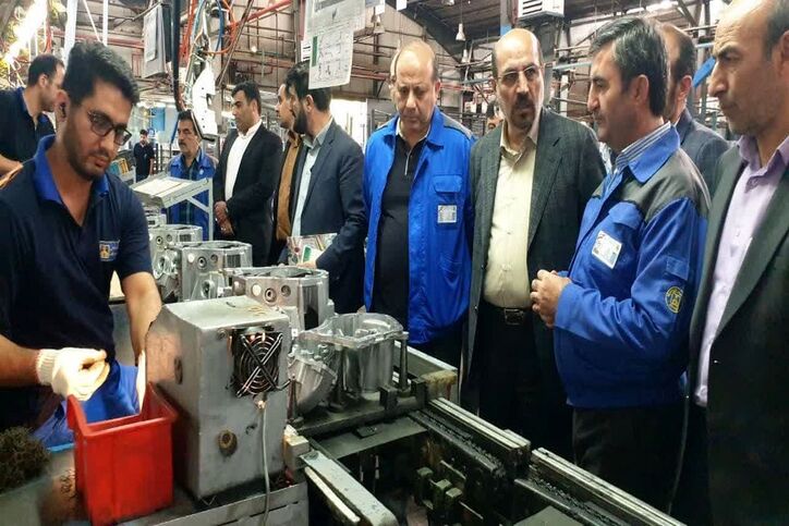 مبارزه با فساد در صنعت فولاد و خودرو هزینه سنگینی دارد/ ضرورت تولید پلتفرم مشترک با کشور‌های شاخص خودروساز