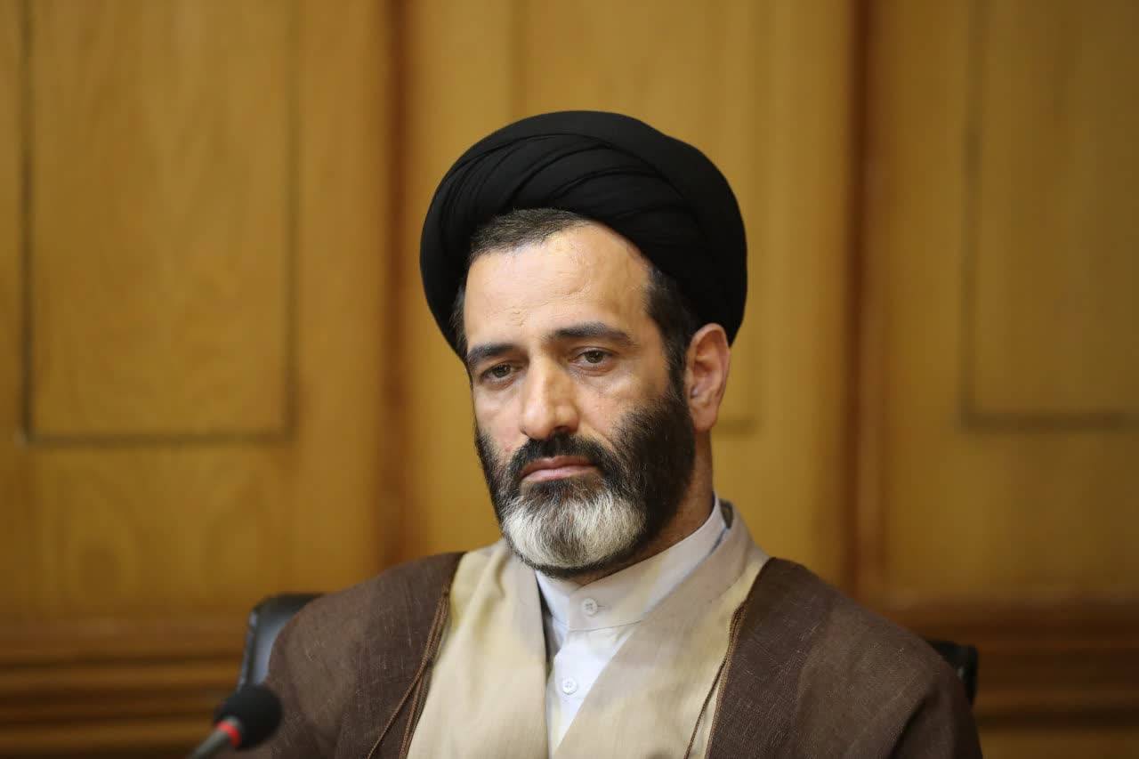 آماده سرمایهگذاری در معادن فلز شهرستان سنقر هستیم آماده سرمایهگذاری در معادن فلز شهرستان سنقر هستیم