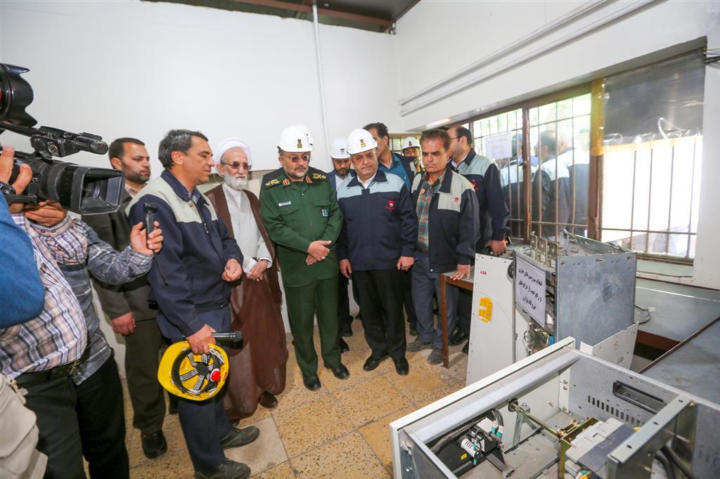 افتتاح کارگاه و آزمایشگاه جنبی نیروگاه حرارتی در ذوب آهن اصفهان افتتاح کارگاه و آزمایشگاه جنبی نیروگاه حرارتی در ذوب آهن اصفهان