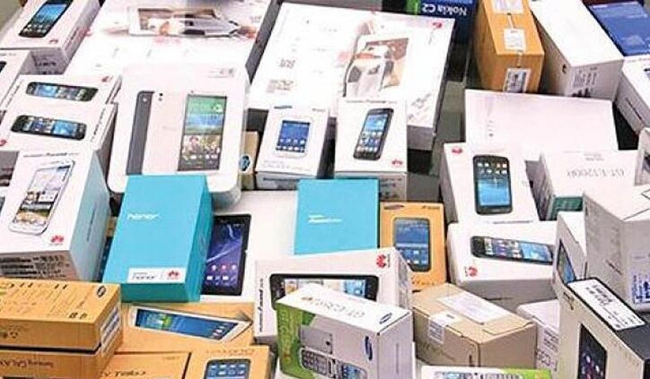 گوشی‌های تلفن همراه؛ صدرنشین کالا‌های وارداتی از امارات به ایران
