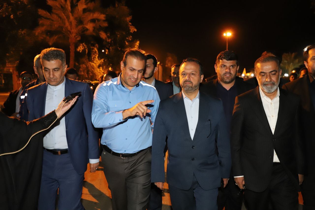 بازدید دکتر خاندوزی وزیر امور اقتصادی و دارایی از گروه ملی صنعتی فولاد ایران بازدید دکتر خاندوزی وزیر امور اقتصادی و دارایی از گروه ملی صنعتی فولاد ایران