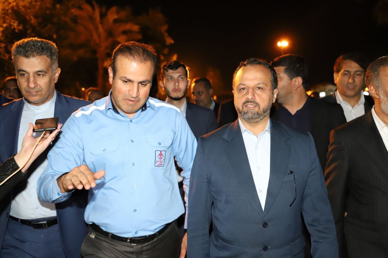بازدید دکتر خاندوزی وزیر امور اقتصادی و دارایی از گروه ملی صنعتی فولاد ایران بازدید دکتر خاندوزی وزیر امور اقتصادی و دارایی از گروه ملی صنعتی فولاد ایران