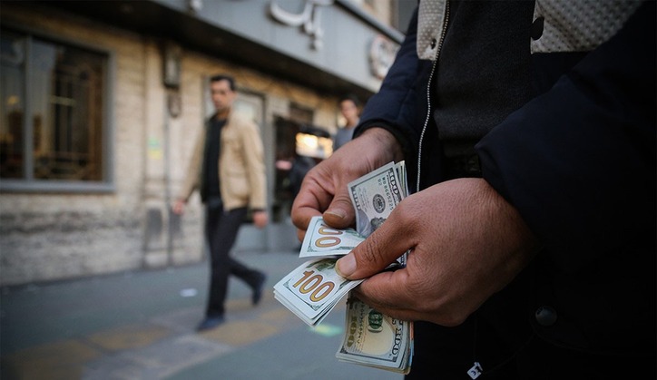 کاهش انتظارات تورمی در بازار ارز/ روند افزایش قیمت دلار کند شد