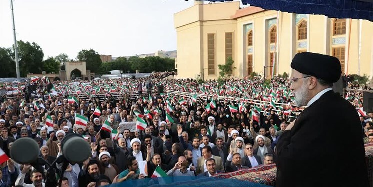 رهاورد سفر رئیس جمهور؛ از تخصیص درآمد مس سونگون برای توسعه آذربایجان تا رسیدن قطار بعد از ۲۲ سال رهاورد سفر رئیس جمهور؛ از تخصیص درآمد مس سونگون برای توسعه آذربایجان تا رسیدن قطار بعد از ۲۲ سال
