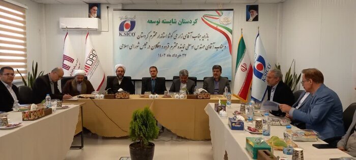کارخانه فولاد قروه در مدت زمانی مطلوب به بهرهبرداری برسد کارخانه فولاد قروه در مدت زمانی مطلوب به بهرهبرداری برسد