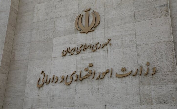 بررسی صورت‌های مالی شرکت‌های دولتی در ۵ سال اخیر