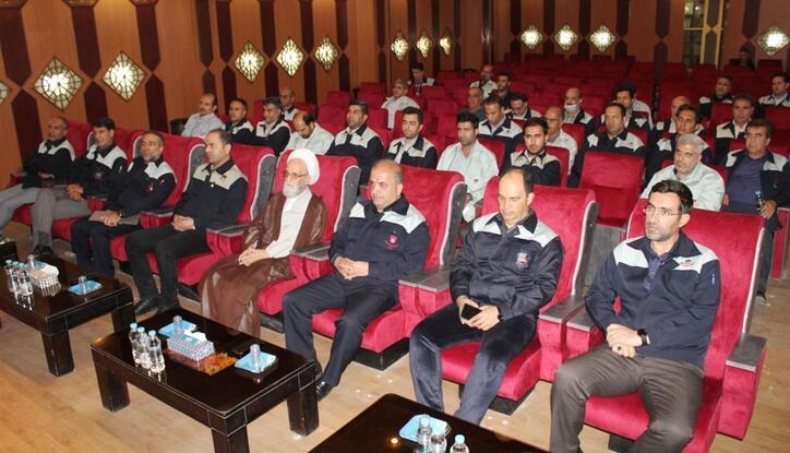 تقدیر از کارکنان روابط عمومی شرکت ذوب آهن به مناسبت روز ارتباطات و روابط عمومی