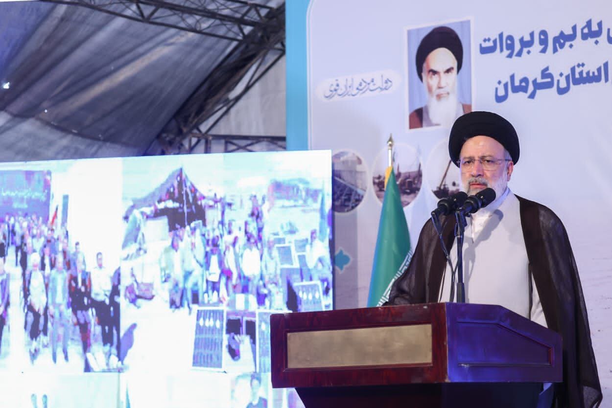 شبکه جمعآوری و تصفیهخانه فاضلاب سیرجان به بهرهبرداری رسید شبکه جمعآوری و تصفیهخانه فاضلاب سیرجان به بهرهبرداری رسید