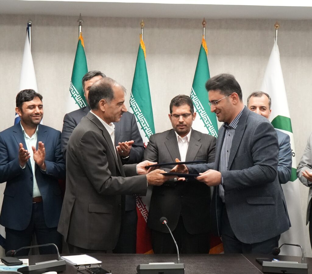 تسمه نوار نقاله معادن زغال سنگ پروده طبس توسط شرکت فرآوردههای لاستیکی سهند تامین میشود تسمه نوار نقاله معادن زغال سنگ پروده طبس توسط شرکت فرآوردههای لاستیکی سهند تامین میشود