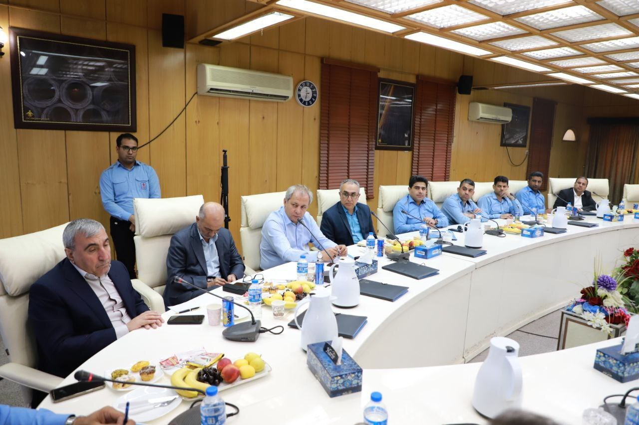اولین جلسه هم اندیشی مدیران شرکت‌های فولادی استان خوزستان در گروه ملی صنعتی فولاد ایران برگزار شد