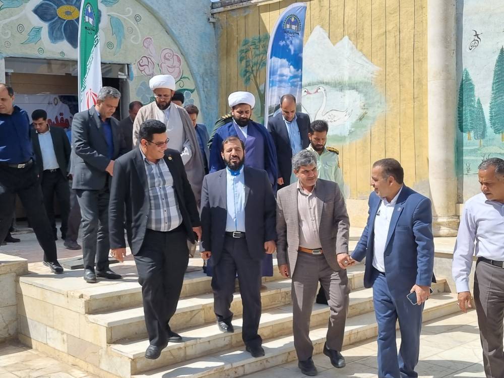 تأکید فرماندار زرند بر تمرکز بر بومی سازی در معادن تأکید فرماندار زرند بر تمرکز بر بومی سازی در معادن