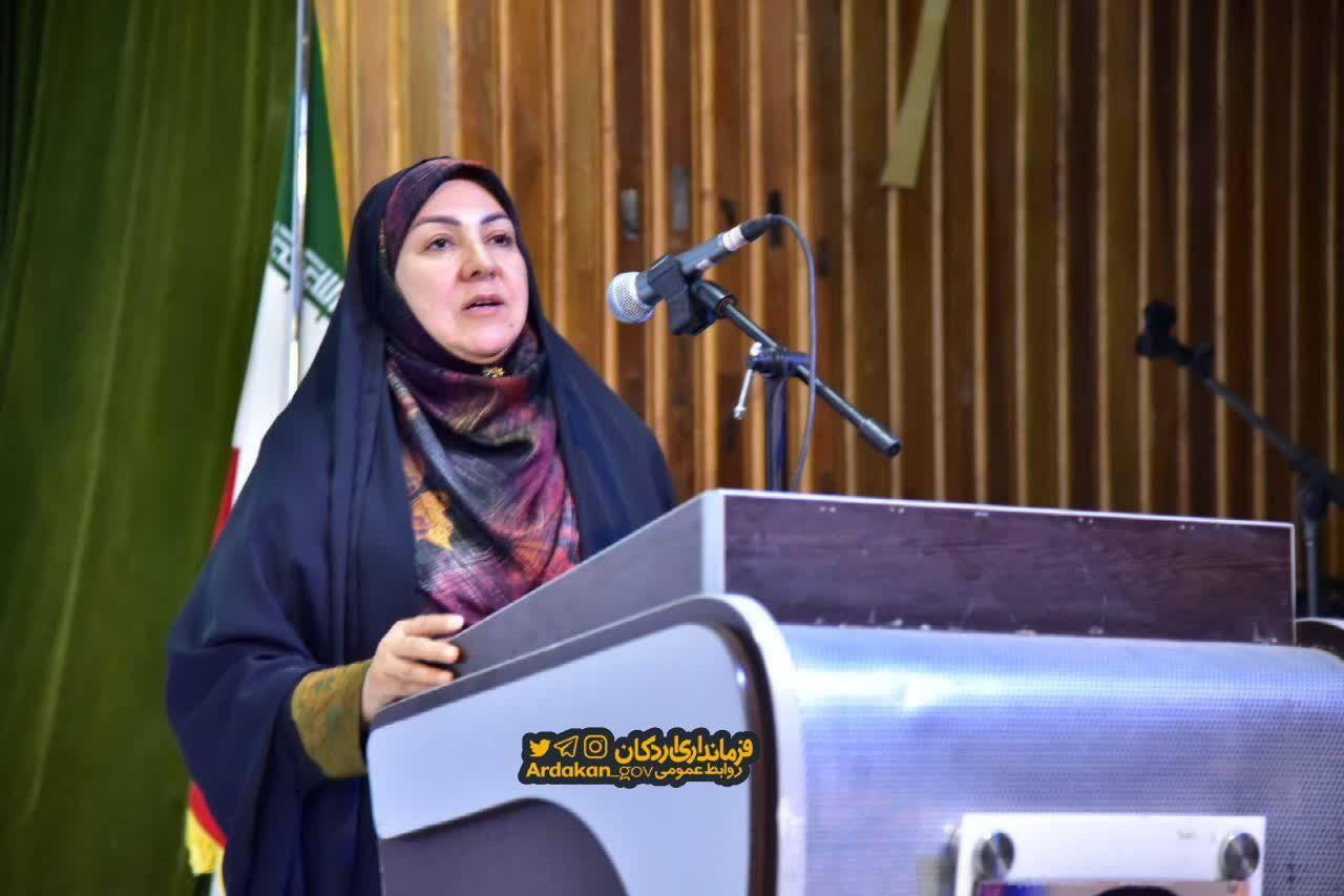 با مشارکت چادرملو، همایش شهرستانی با عنوان با مشارکت چادرملو، همایش شهرستانی با عنوان