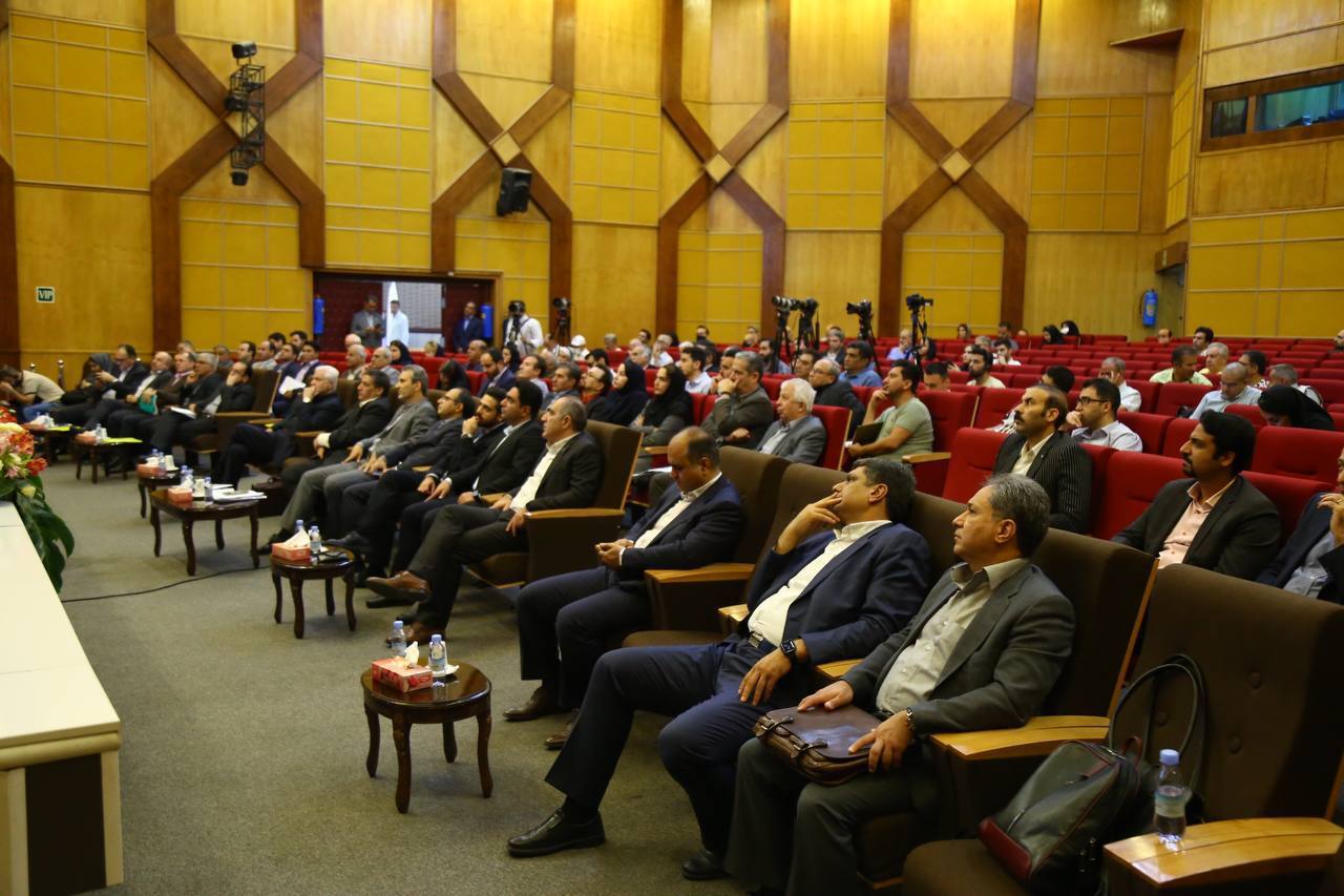 تمرکز تجلی بر عناصر نادر خاکی تمرکز تجلی بر عناصر نادر خاکی