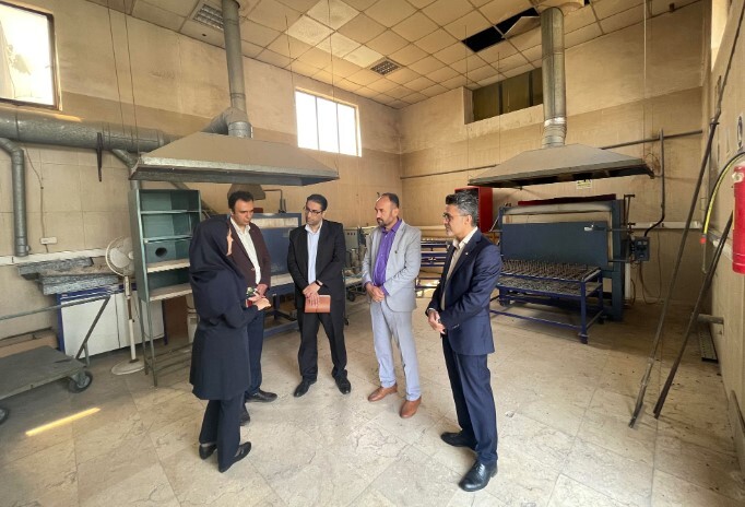 بازدید رئیس پژوهشگاه مواد و انرژی از مرکز پژوهشهای کاربردی علوم زمین البرز بازدید رئیس پژوهشگاه مواد و انرژی از مرکز پژوهشهای کاربردی علوم زمین البرز