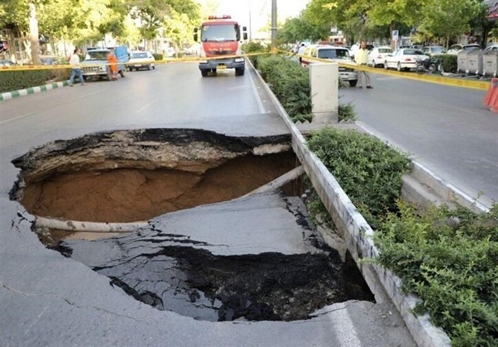 فرونشست در برخی مناطق کرمان به ۳۰ سانتی‌متر رسیده است!