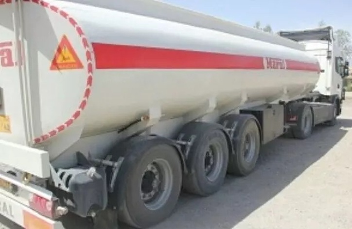 توقیف ۲۳ تن هیدروکربن قاچاق در مبارکه