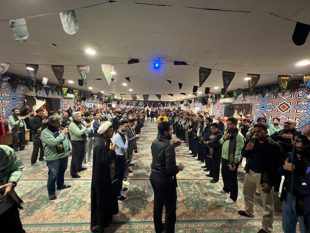 برگزاری مراسم سوگواری امام حسین (ع) در فولاد هرمزگان برگزاری مراسم سوگواری امام حسین (ع) در فولاد هرمزگان