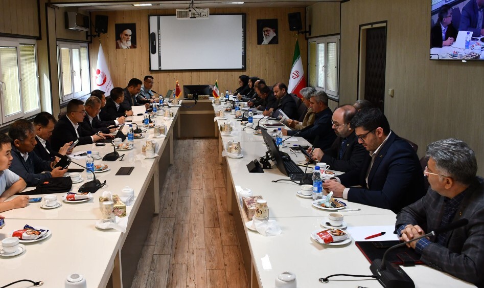 دیدار رییس اداره زمینشناسی ایالت جیانگسی چین با معاونین و مدیران سازمان زمین شناسی و اکتشافات معدنی کشور دیدار رییس اداره زمینشناسی ایالت جیانگسی چین با معاونین و مدیران سازمان زمین شناسی و اکتشافات معدنی کشور