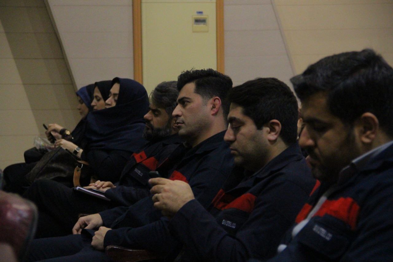 آیین بزرگداشت روز خبرنگار در شرکت فولاد اکسین برگزار شد + گزارش تصویری آیین بزرگداشت روز خبرنگار در شرکت فولاد اکسین برگزار شد + گزارش تصویری