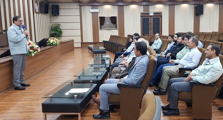 دیدار رییس و اعضای شورای عالی فرهنگی با کارکنان واحد روابط عمومی شرکت فولاد خوزستان