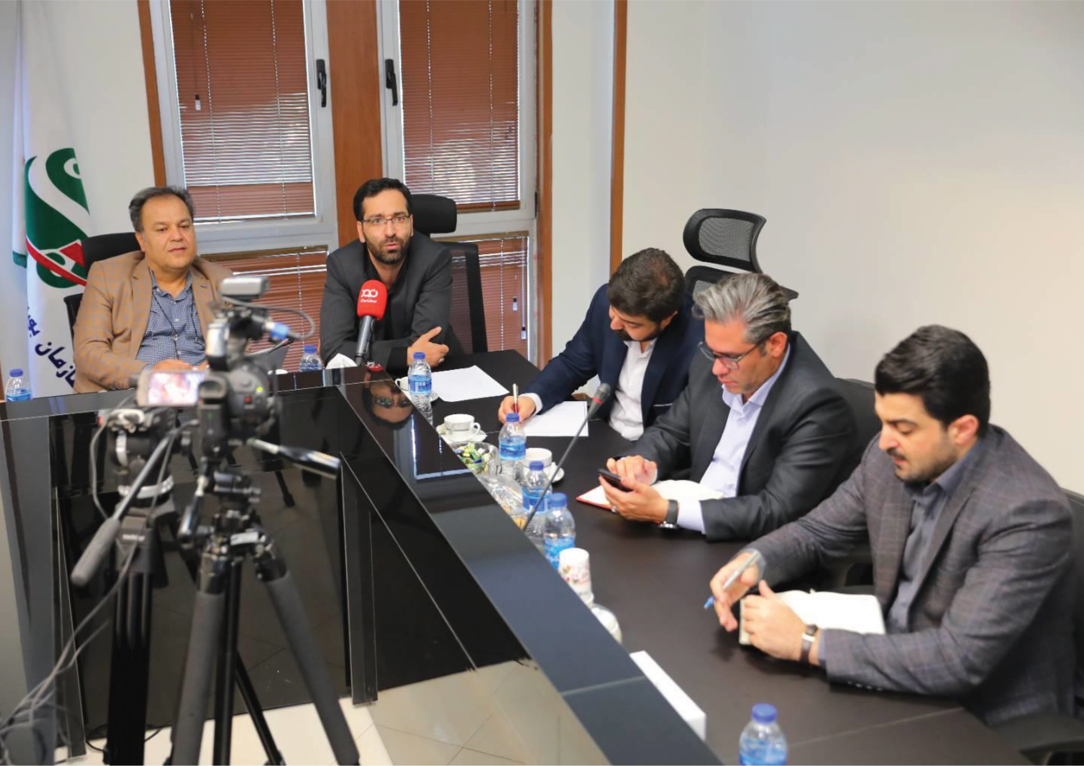 نشست برنامۀ هفتم و بازار سرمایه برگزار شد نشست برنامۀ هفتم و بازار سرمایه برگزار شد