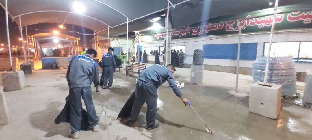 پاکسازی و تنظیف روزانه مرز شلمچه توسط پرسنل شرکت فولاد اکسین خوزستان پاکسازی و تنظیف روزانه مرز شلمچه توسط پرسنل شرکت فولاد اکسین خوزستان