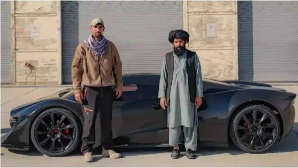 طالبان با قراضه خودروساز میشود! / رونمایی از سوپراسپرت جنجالی افغانستان در قطر طالبان با قراضه خودروساز میشود! / رونمایی از سوپراسپرت جنجالی افغانستان در قطر